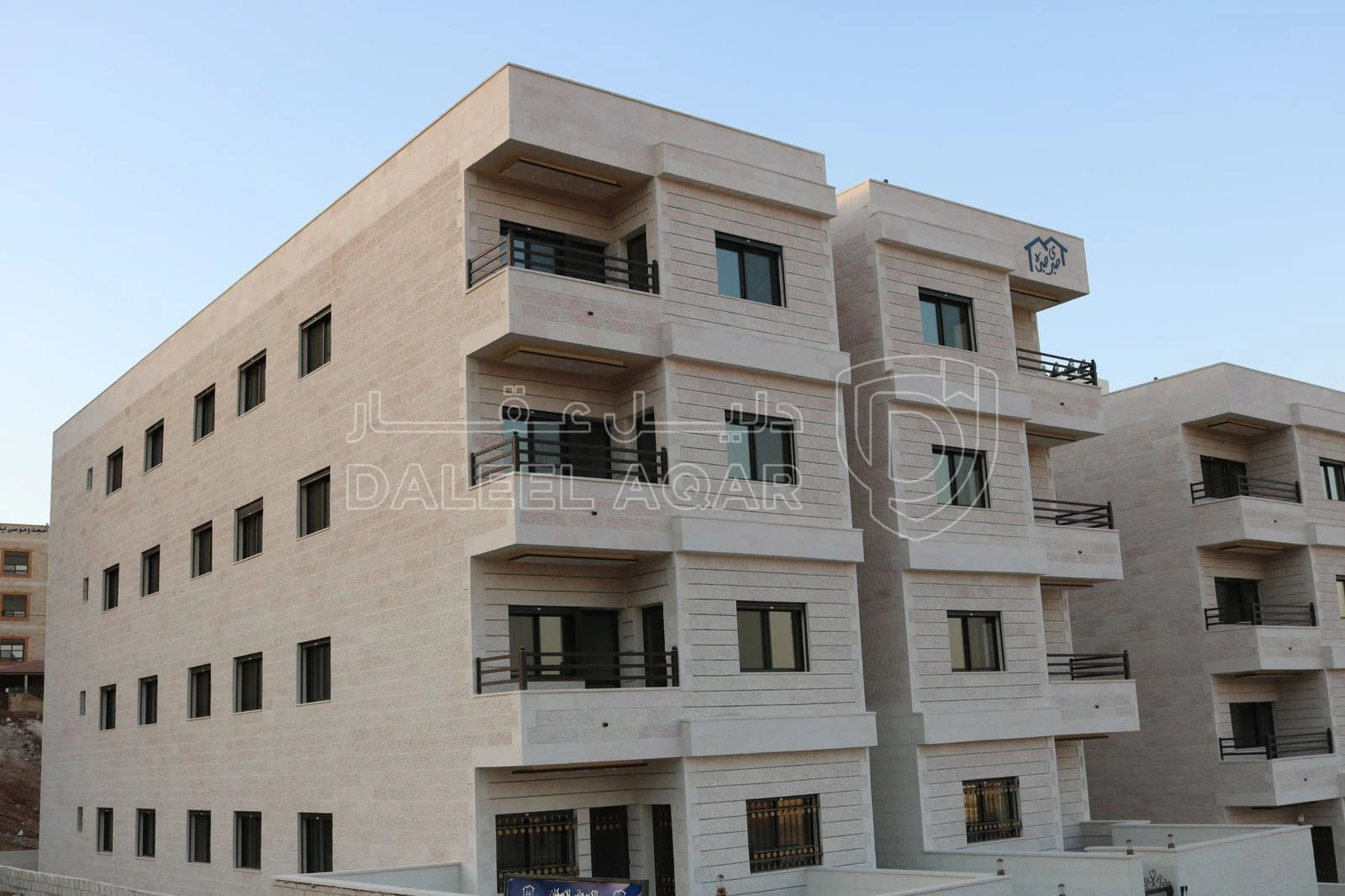 شقة في محافظة  العاصمة- شرق عمان- طبربور  - 55,000 دأ - صورة 1